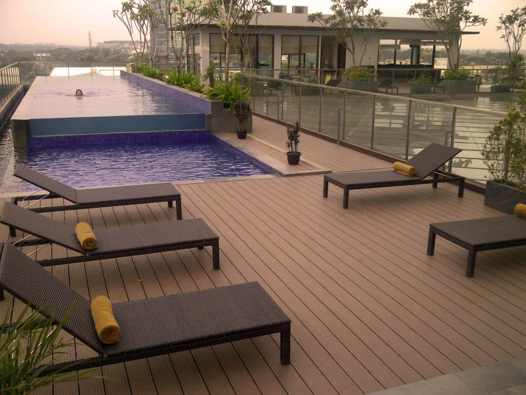 Side pool decking installation Brisbane